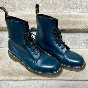 1460 Dr Martens Boots Size Men's 14 US